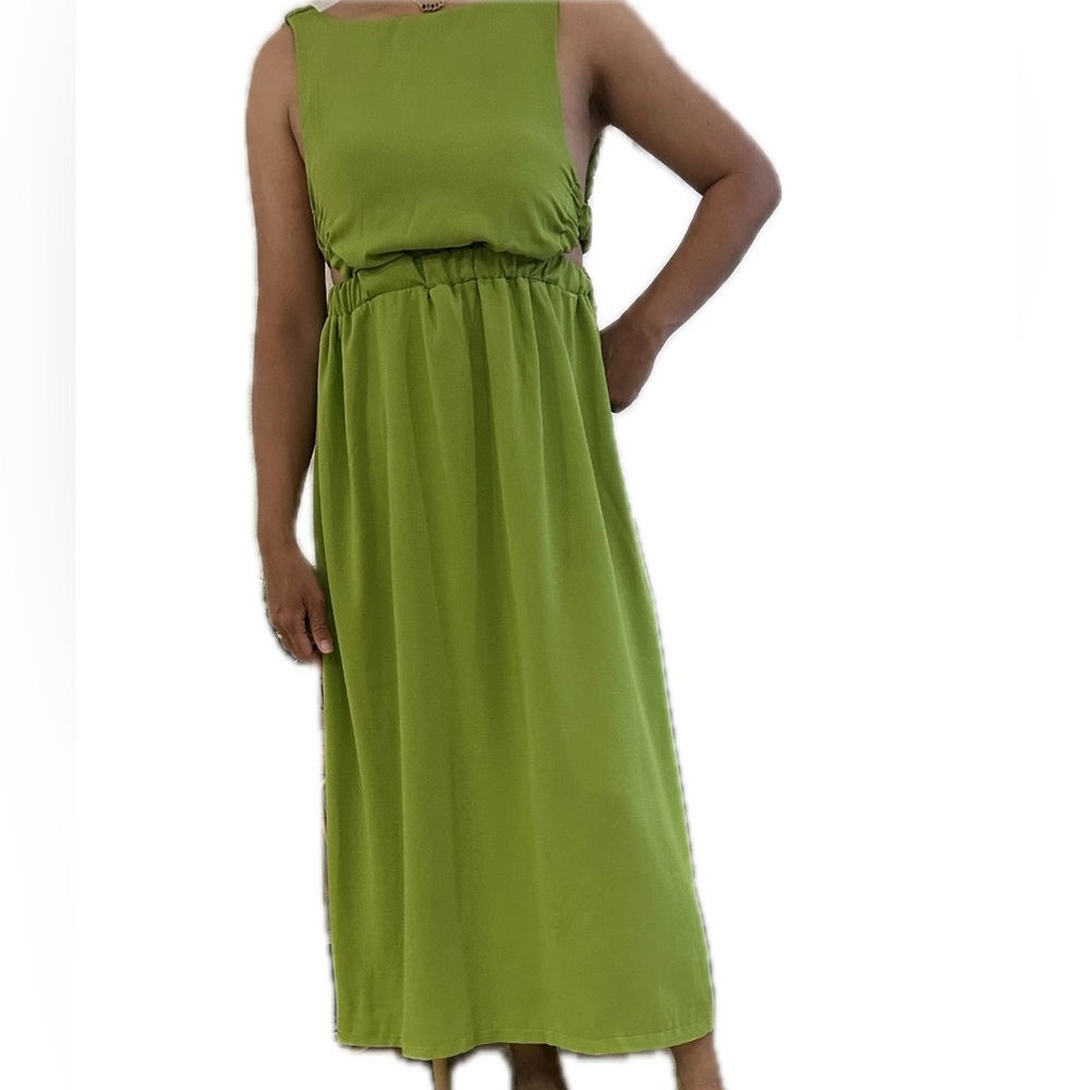 Green Maxi Dress Open Back size M EUC